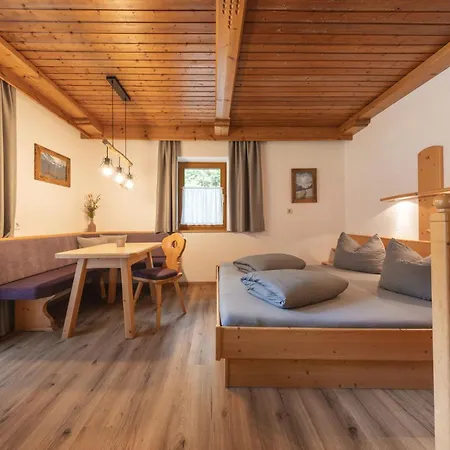 Haus Waldesruh * Neustift im Stubaital