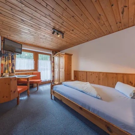 Haus Waldesruh Apartamento Neustift im Stubaital
