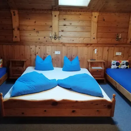 Haus Waldesruh Apartman
